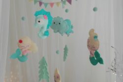 Mobile bébé petites sirènes