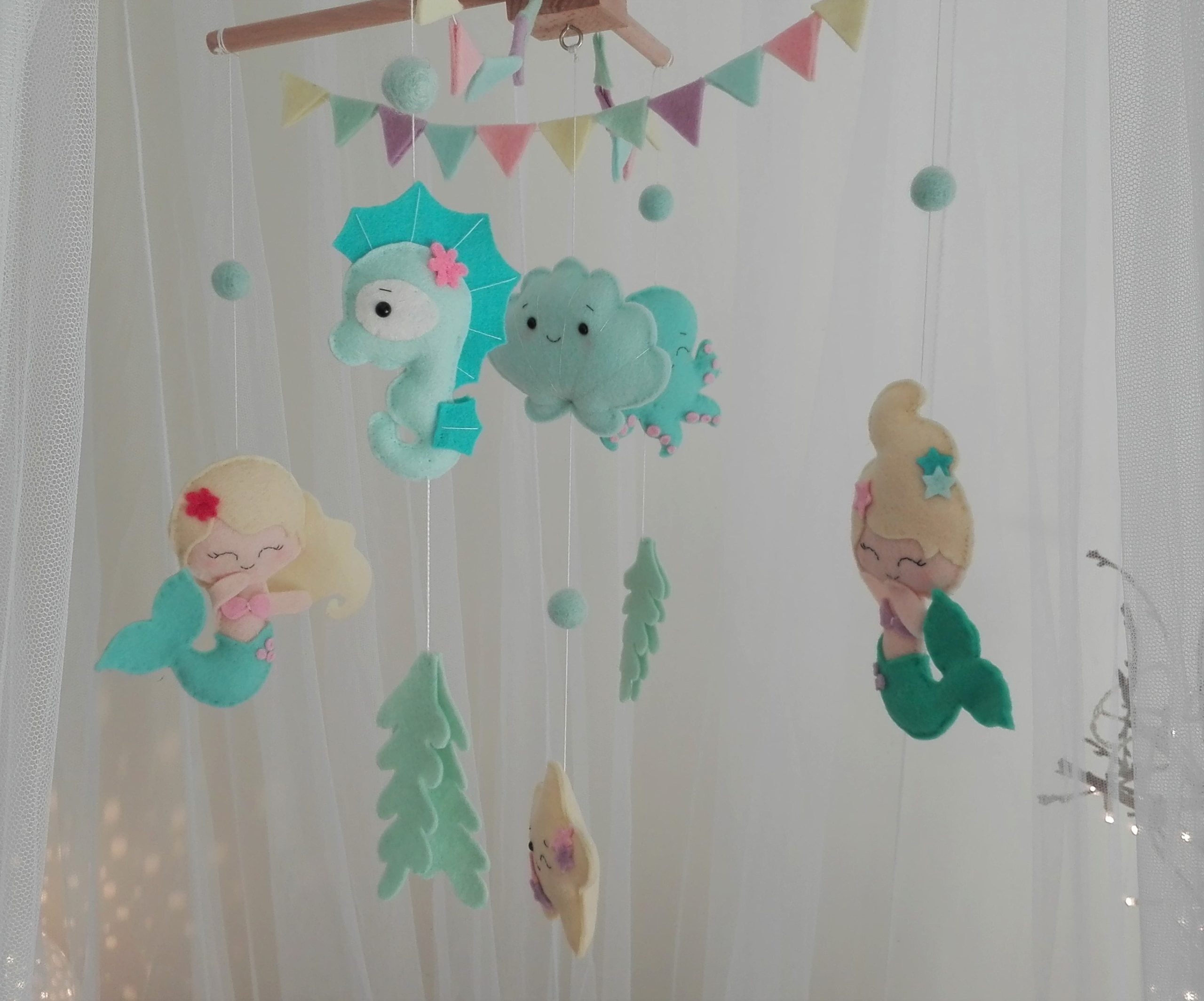 petitessirenes3 Mobile bébé petites sirènes